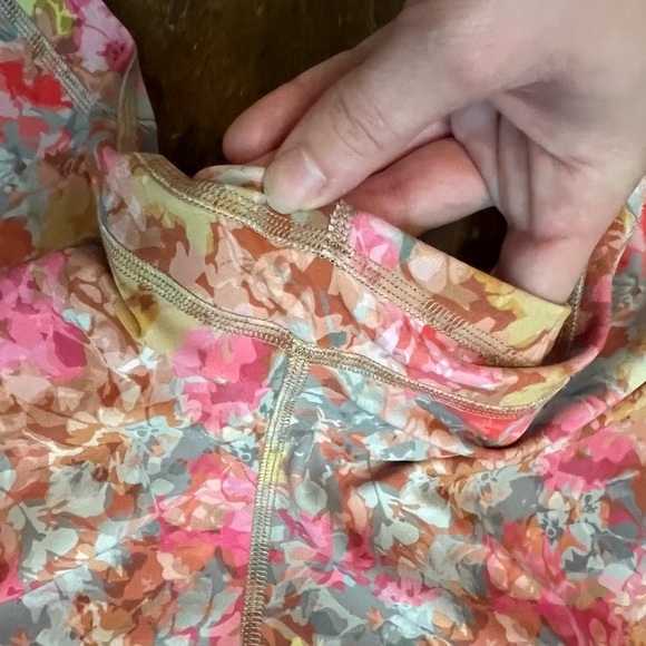 lululemon athletica Floral Align Leggings size 8 - Picture 2 of 5